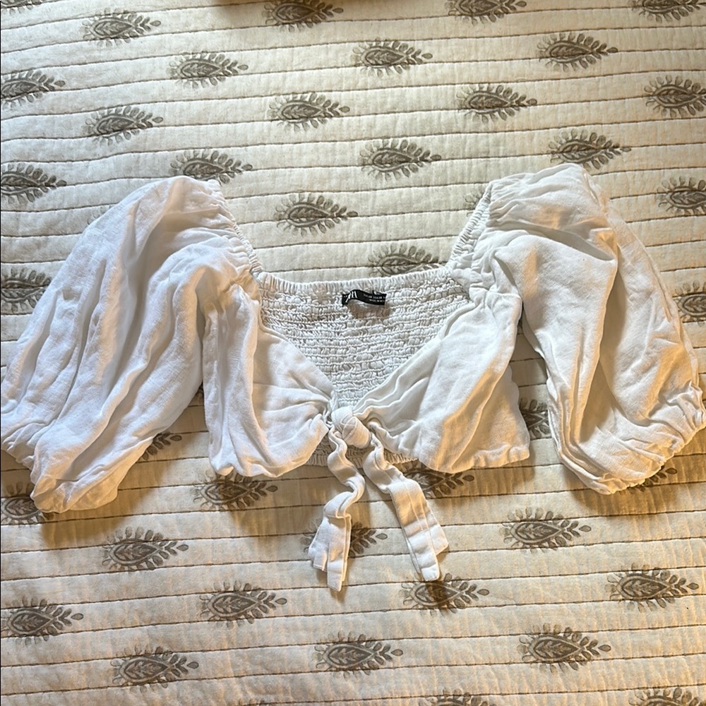 Zara White Puff Sleeve Women's Top